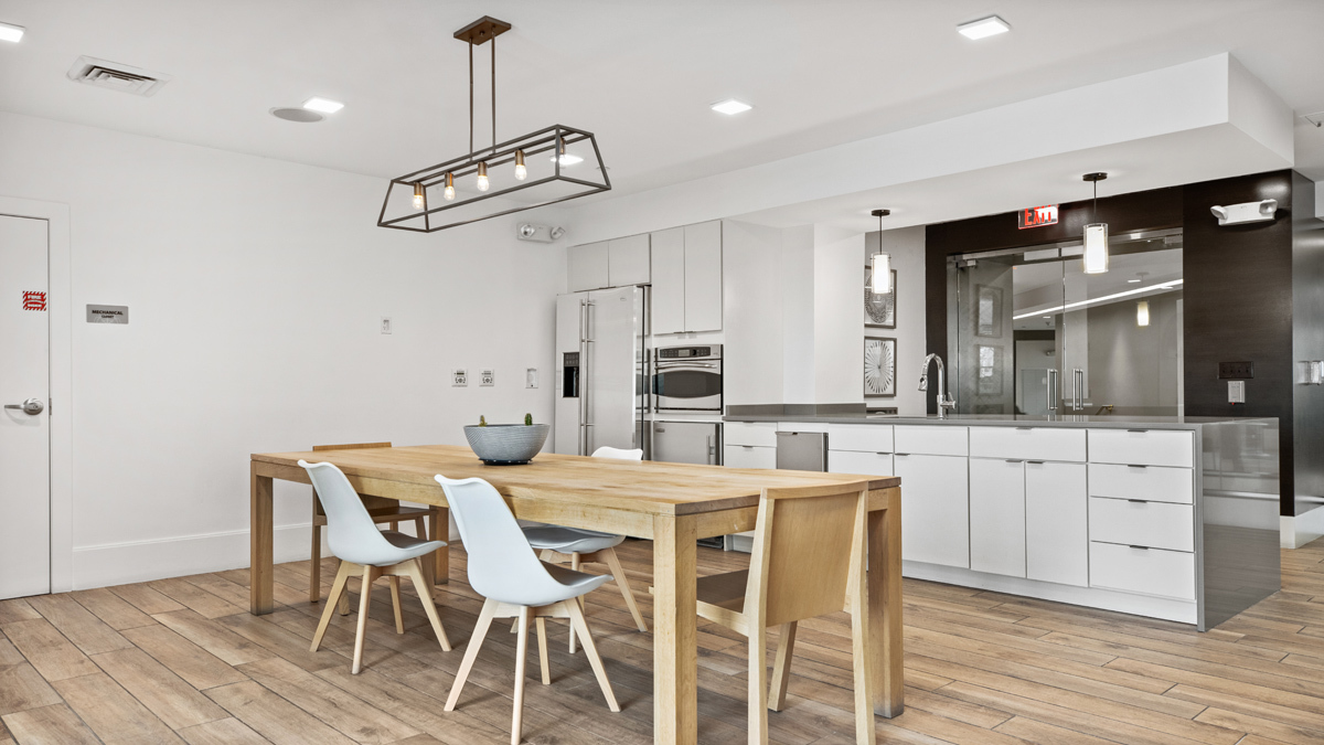 Chelsea, MA Apartments Axis Admiral's Hills Home Page