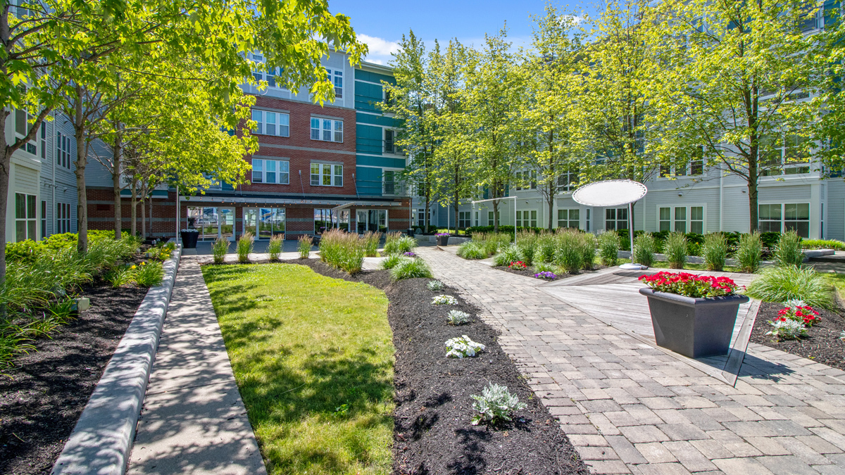 Chelsea, MA Apartments Axis Admiral's Hills Home Page