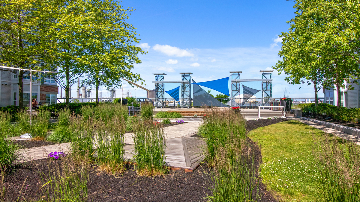 Chelsea, MA Apartments Axis Admiral's Hills Home Page